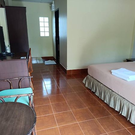 Ban Nam Mao Resort Na Chom Thian Luaran gambar