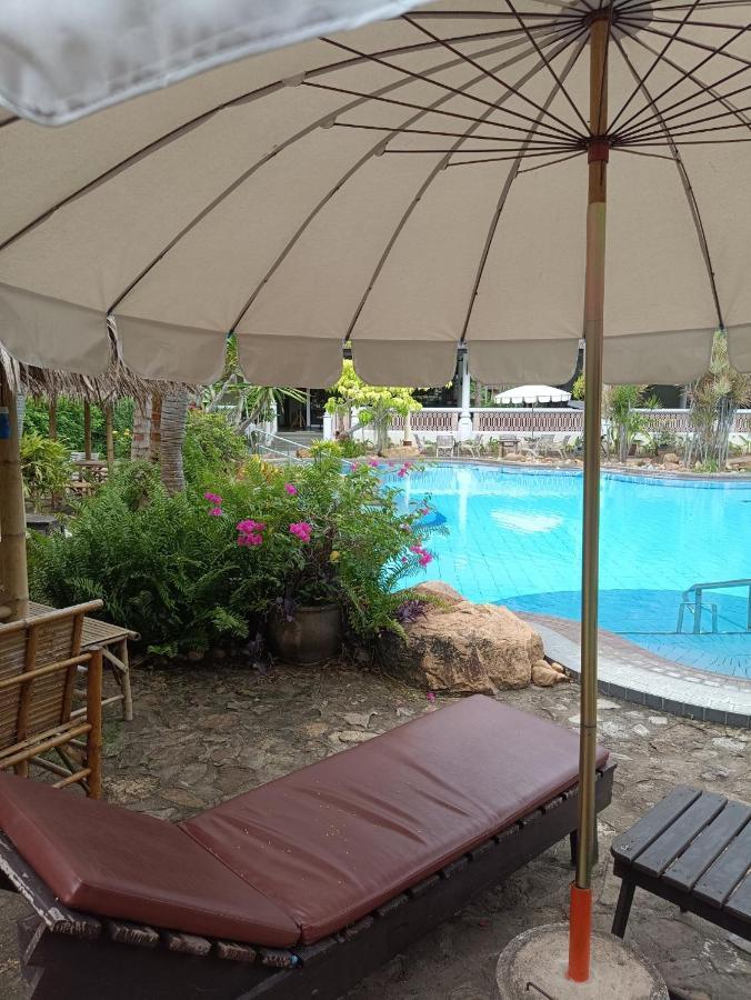 Ban Nam Mao Resort Na Chom Thian Luaran gambar