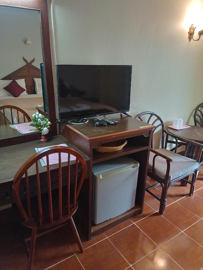 Ban Nam Mao Resort Na Chom Thian Luaran gambar