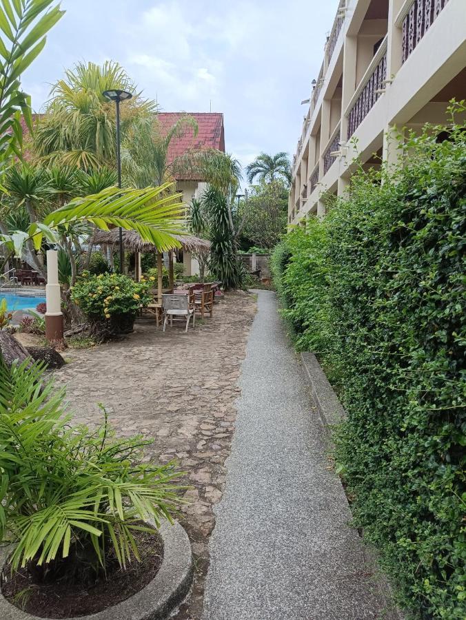 Ban Nam Mao Resort Na Chom Thian Luaran gambar