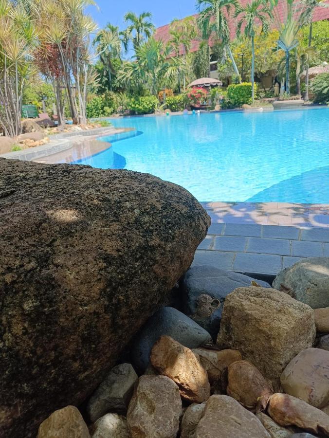 Ban Nam Mao Resort Na Chom Thian Luaran gambar