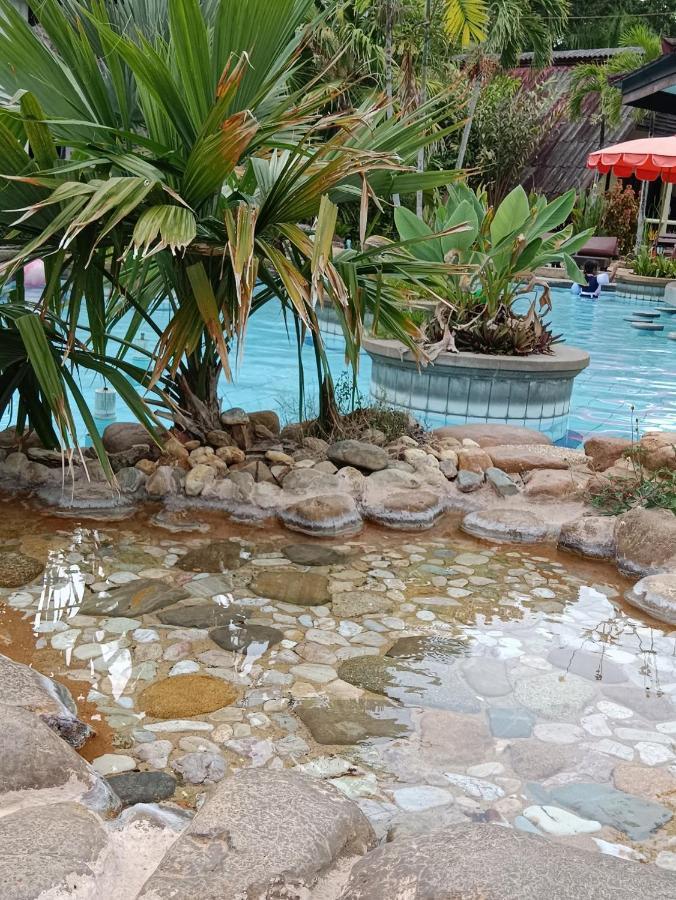 Ban Nam Mao Resort Na Chom Thian Luaran gambar