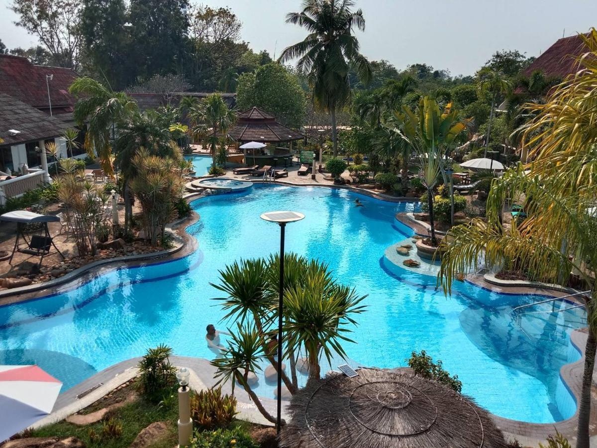 Ban Nam Mao Resort Na Chom Thian Luaran gambar